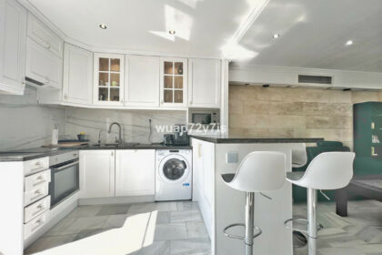 037e0391611ad741f609257c4c27d6fc - 8