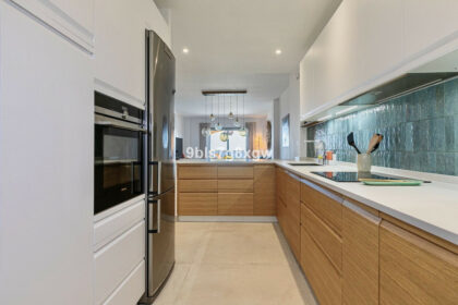 0515fe6b2be323c6c8c14e49401fcc60 - 16