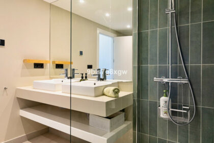 0515fe6b2be323c6c8c14e49401fcc60 - 20