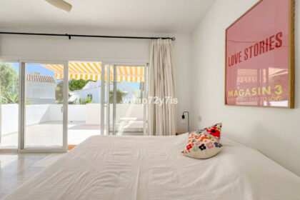 0538be55f2544e05660bd3760e31bf2f - 12