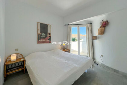 0538be55f2544e05660bd3760e31bf2f - 13