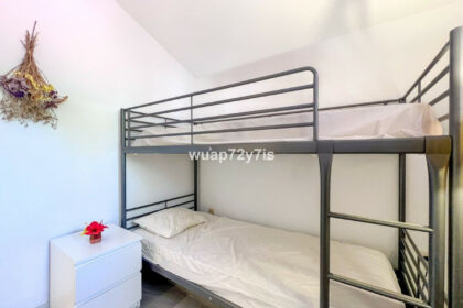 0538be55f2544e05660bd3760e31bf2f - 17