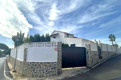 0578ce8d8d540bc9289bbaccebcd9cab - 10