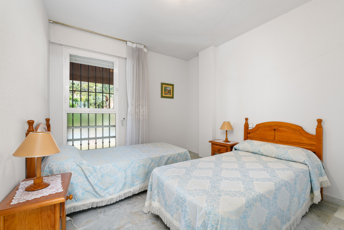 05ac854788c8d26896fdfdf36cf23059 - 18