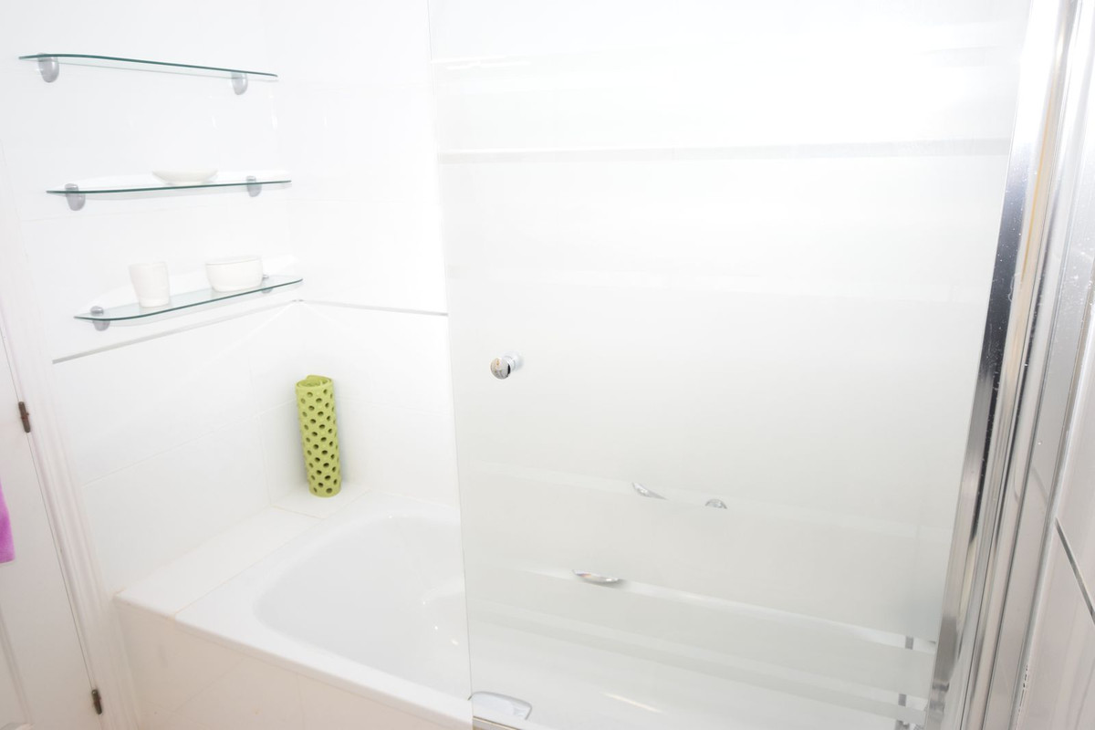 06079e9e793febb2352cdd1d6efbc8f3 - 14