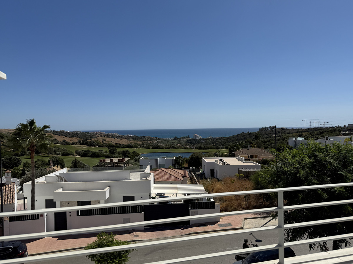 063f4625ad5efe7142af400941e30c10 - 17