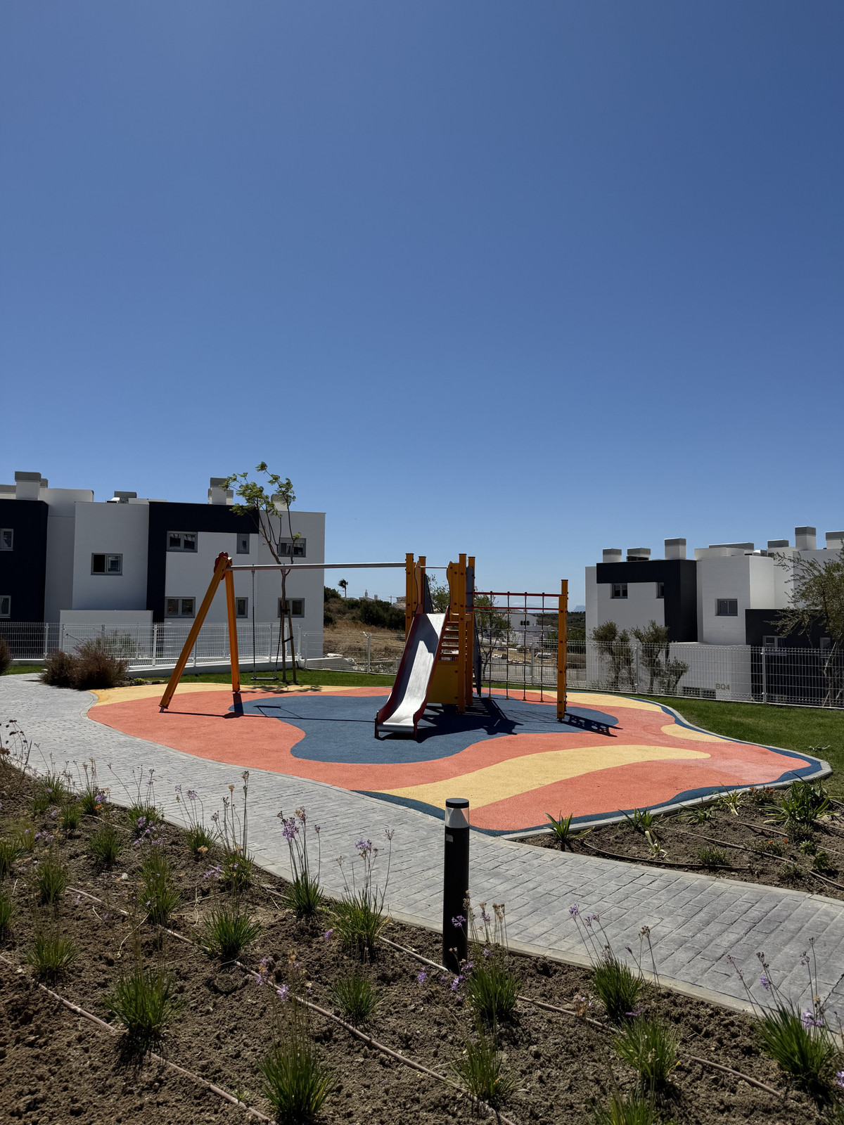 063f4625ad5efe7142af400941e30c10 - 21