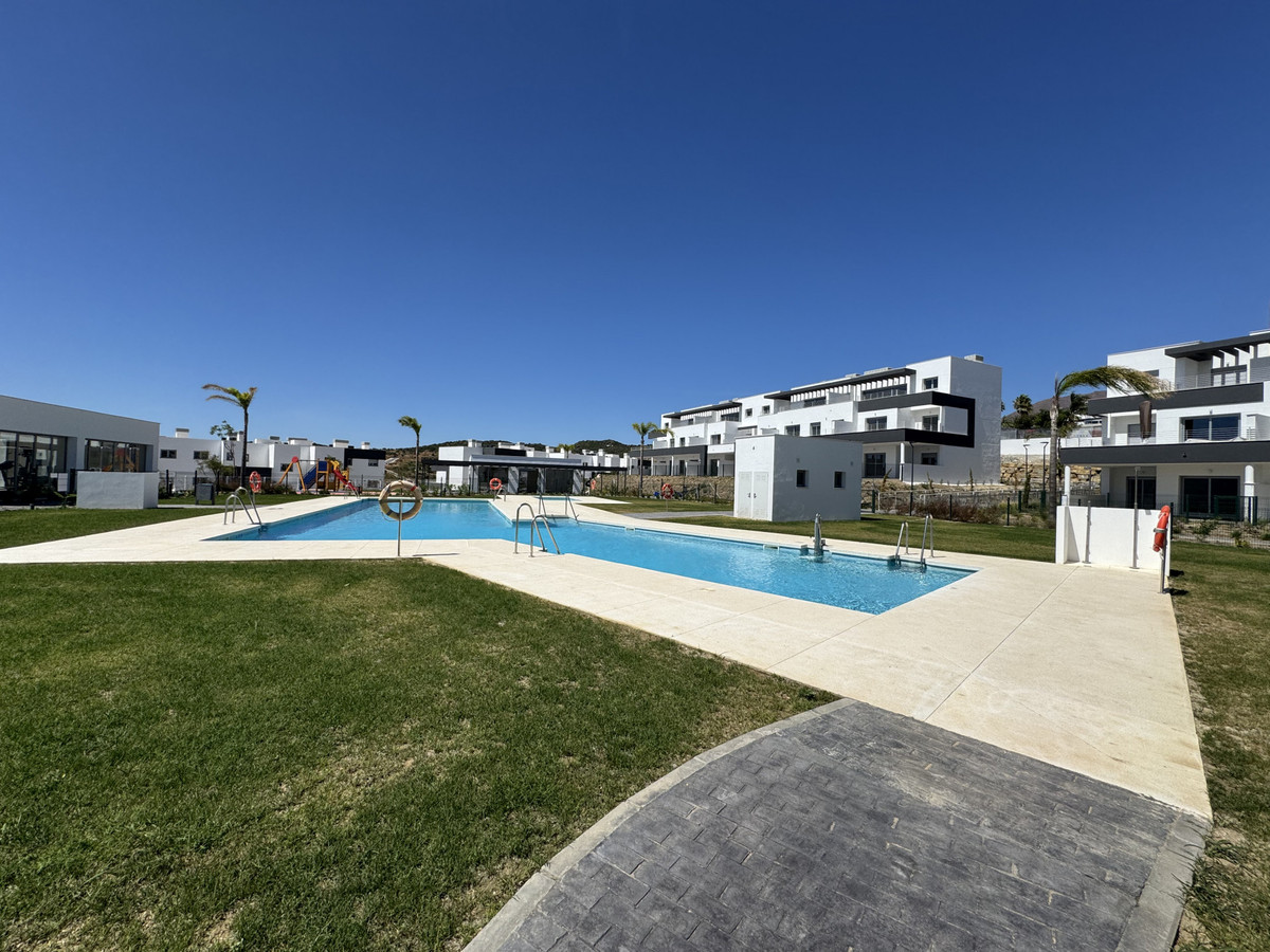 063f4625ad5efe7142af400941e30c10 - 28