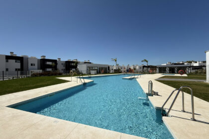 063f4625ad5efe7142af400941e30c10 - 29