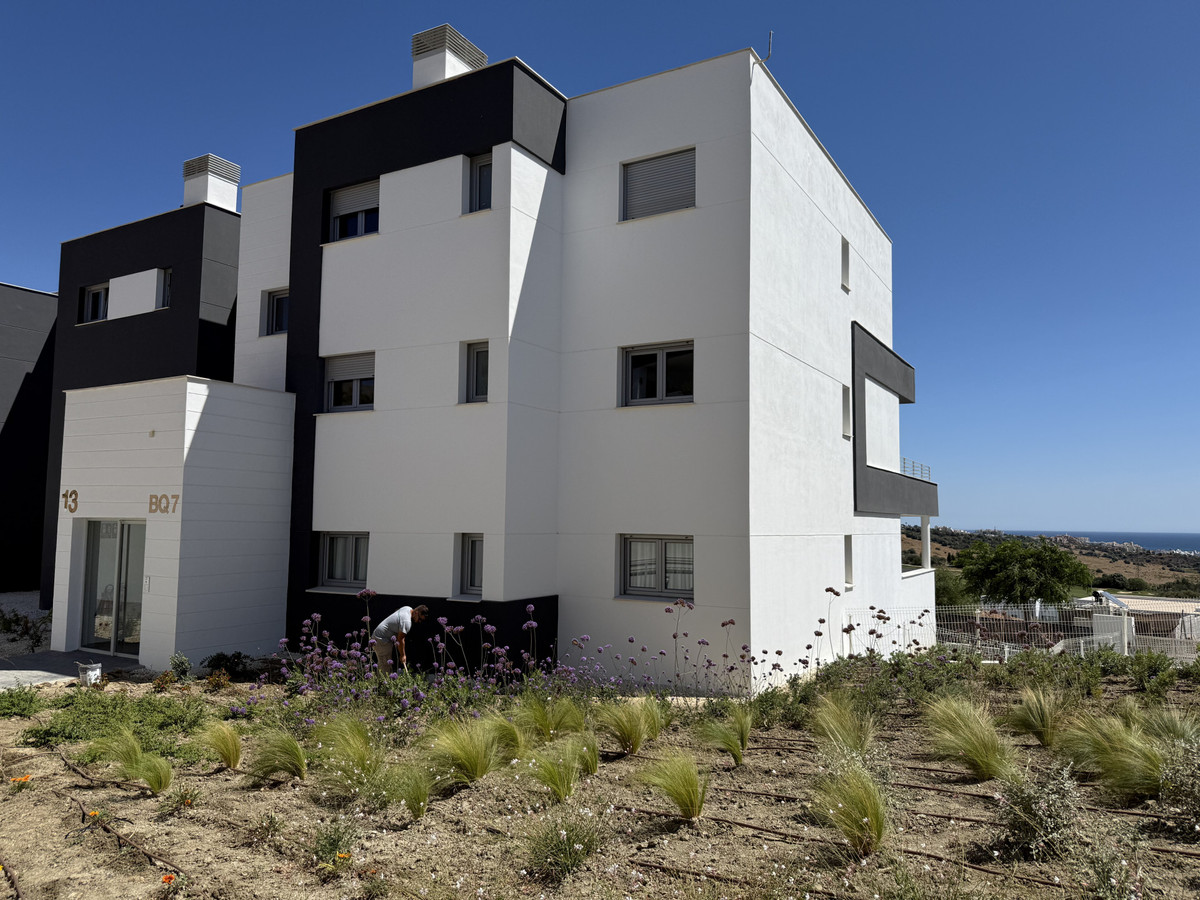 063f4625ad5efe7142af400941e30c10 - 31