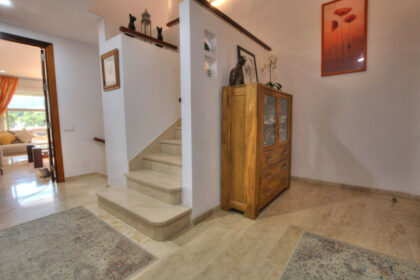 068a21bf17a430da1834e739139e6433 - 14