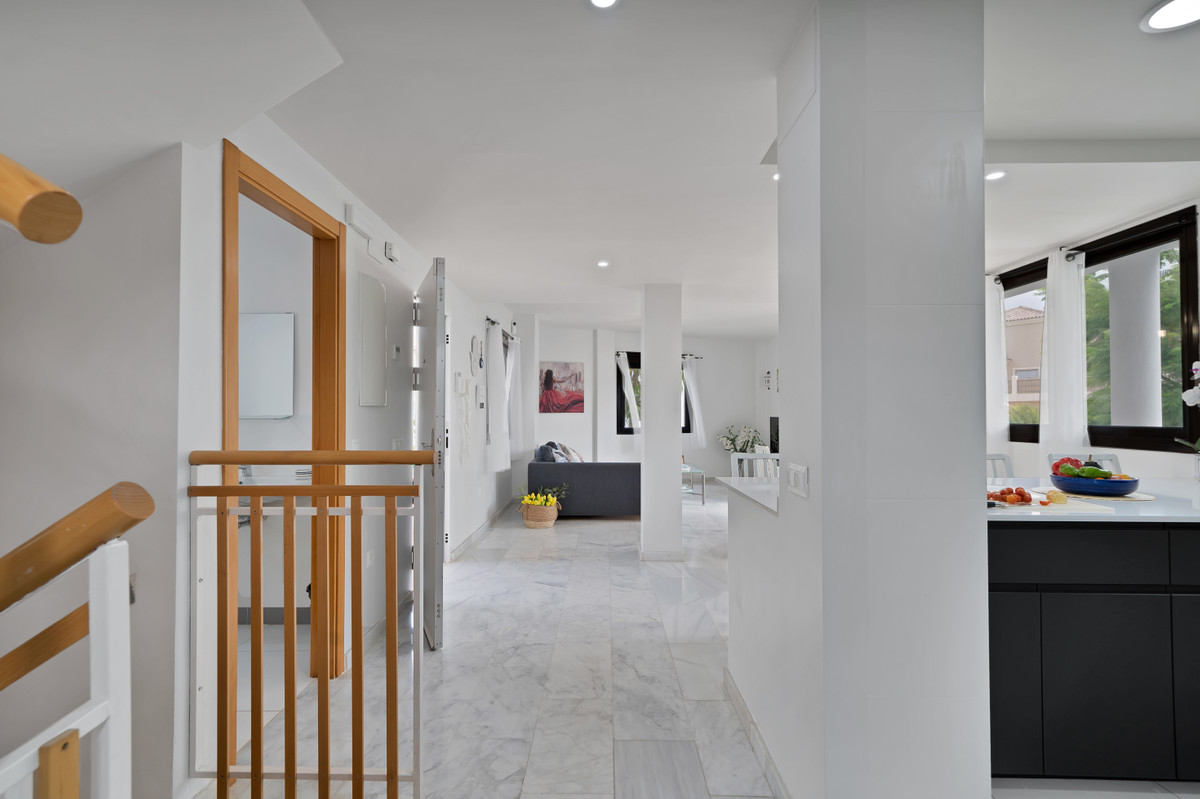 074b82800d723b74255c5e8f875d65a9 - 11