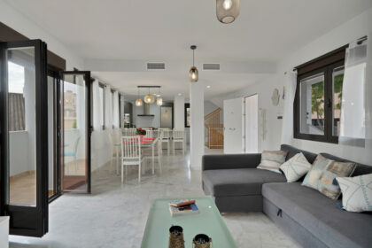 074b82800d723b74255c5e8f875d65a9 - 14