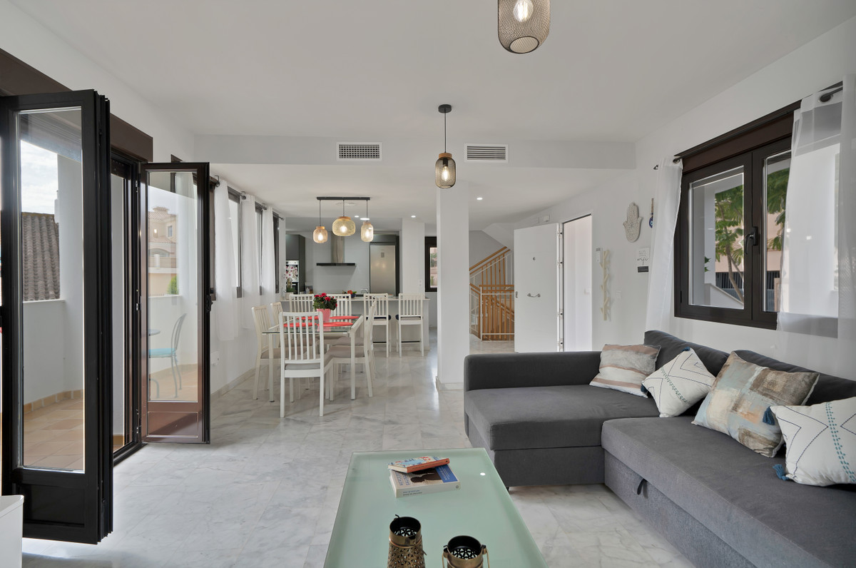 074b82800d723b74255c5e8f875d65a9 - 14