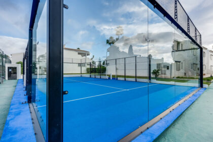 076ac84a065045d76541d8c9d87fc451 - 18