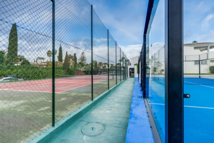 076ac84a065045d76541d8c9d87fc451 - 20