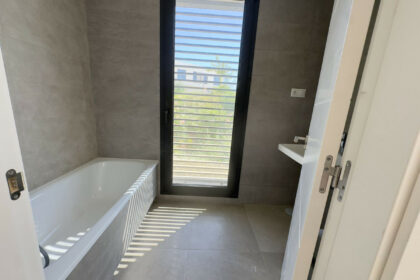 07c1d30f3b8f25f2ca669e2d0bfa05d3 - 20