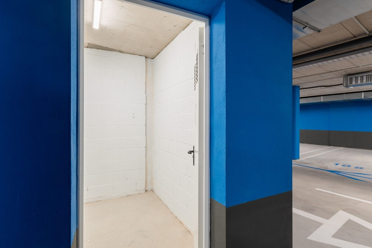 08d3edc7cdfaee23791dd5d487100a23 - 25