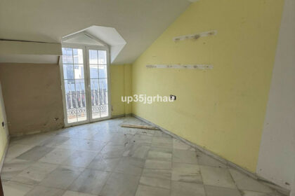 09a434ee877cec9f84f915bc43dd101f - 7