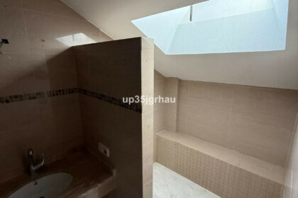 09a434ee877cec9f84f915bc43dd101f - 8