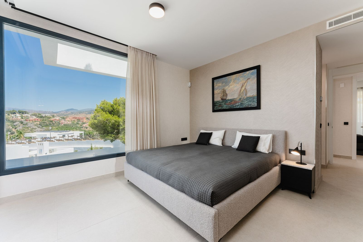 09a7fac84efbbfade69d0190e4f30dfc - 15