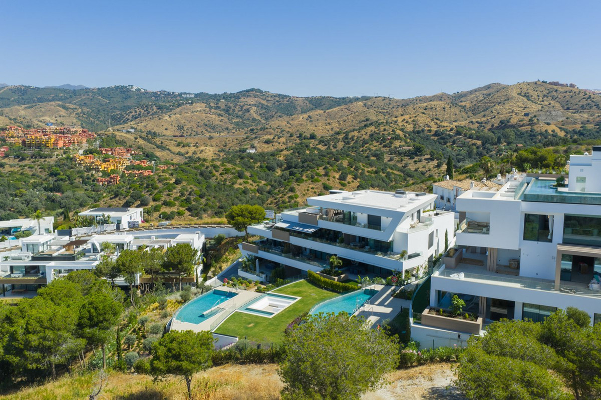 09a7fac84efbbfade69d0190e4f30dfc - 3