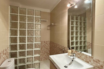 0a23702008c2377ee54234e9cece0213 - 12