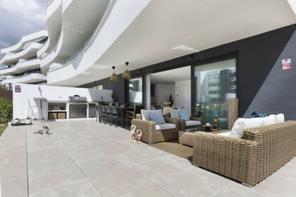 0adb5d0dce477c983bab76a55dd90dcf - 20