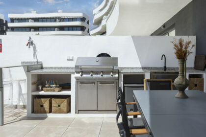 0adb5d0dce477c983bab76a55dd90dcf - 24