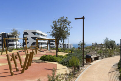 0adb5d0dce477c983bab76a55dd90dcf - 29