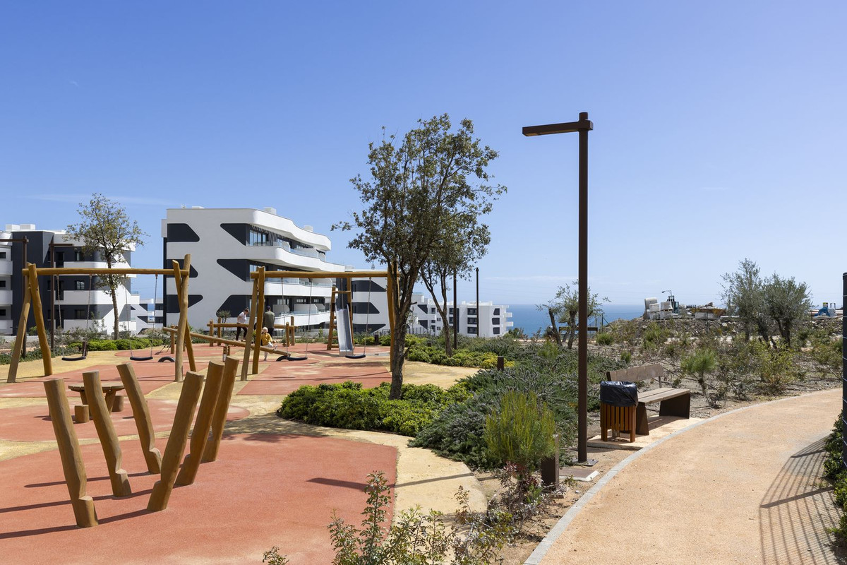 0adb5d0dce477c983bab76a55dd90dcf - 29