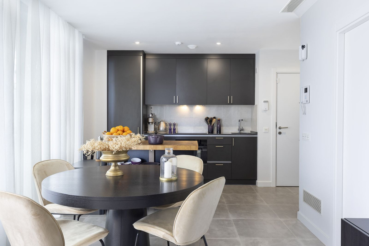 0adb5d0dce477c983bab76a55dd90dcf - 7