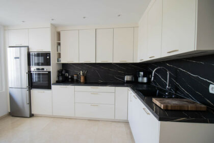 0b14548a58d63f0ec28ef4783d653025 - 11