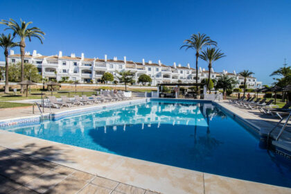 0b14548a58d63f0ec28ef4783d653025 - 30