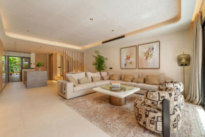 0b2b72d1d663bb2aec3150238981b303 - 12