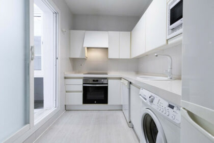 0b3d43881373af12e6eb8f4124b5de93 - 19