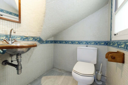 0b3d43881373af12e6eb8f4124b5de93 - 22