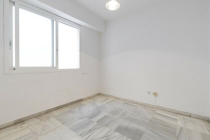 0b3d43881373af12e6eb8f4124b5de93 - 32