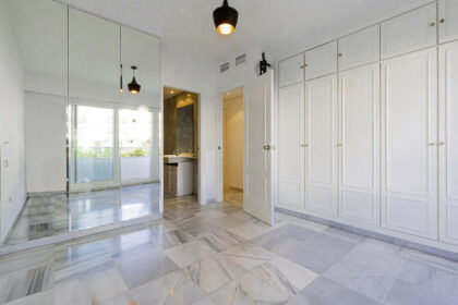 0b3d43881373af12e6eb8f4124b5de93 - 35