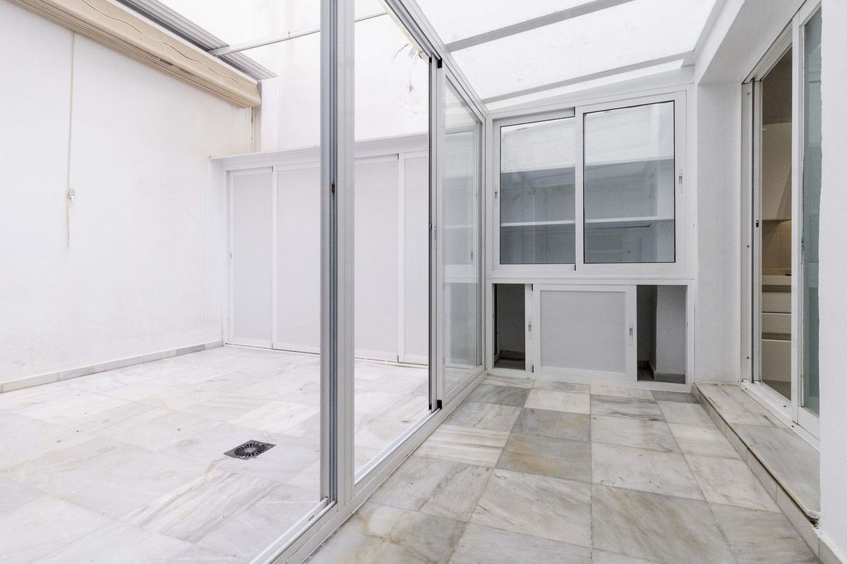 0b3d43881373af12e6eb8f4124b5de93 - 9