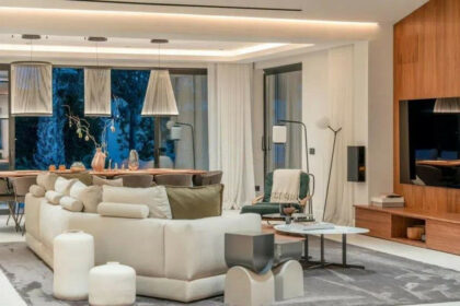 0b47dd6eb2dcb4d0a6b977444e1f4d8e - 18