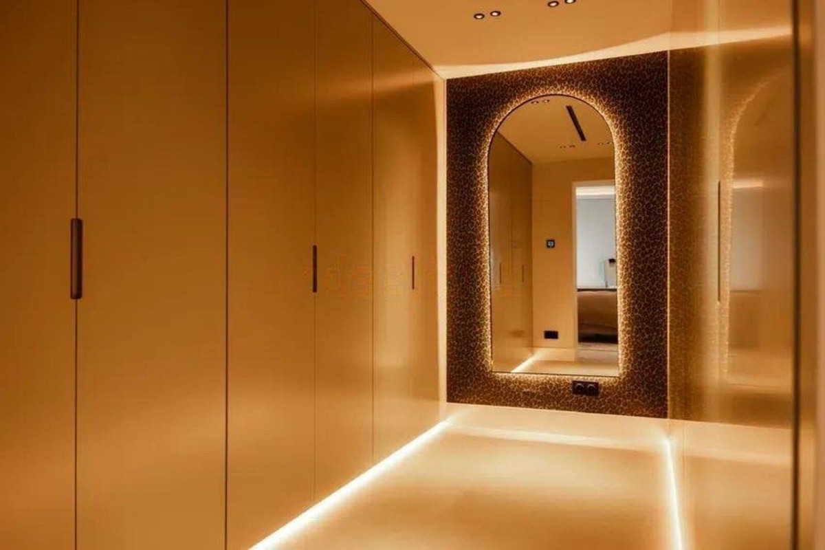 0b47dd6eb2dcb4d0a6b977444e1f4d8e - 22