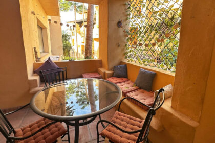 0bbce4fd93d589ab0b8ac91659bce96e - 13