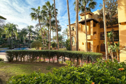 0bbce4fd93d589ab0b8ac91659bce96e - 16