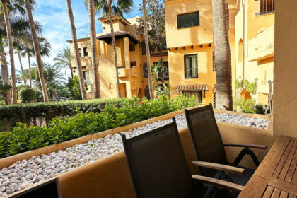 0bbce4fd93d589ab0b8ac91659bce96e - 17