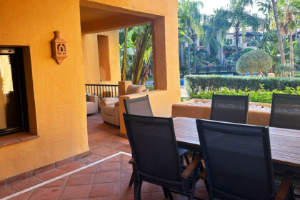 0bbce4fd93d589ab0b8ac91659bce96e - 4