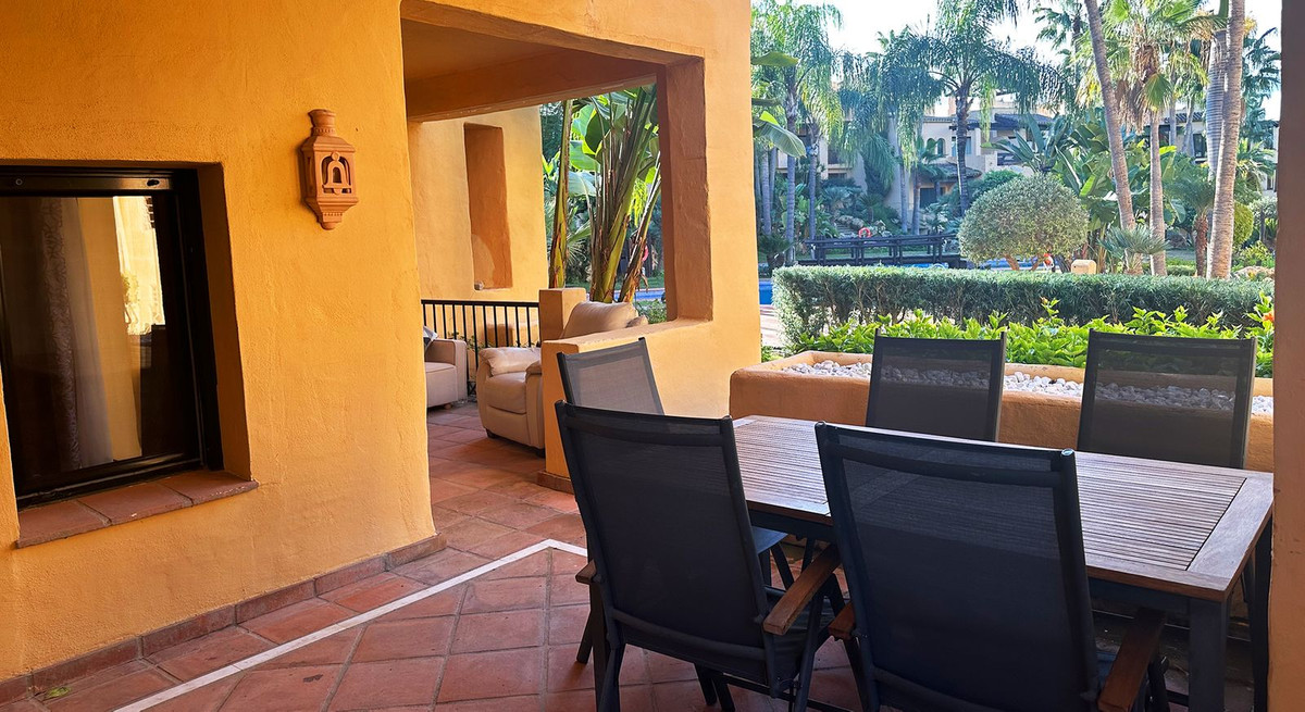 0bbce4fd93d589ab0b8ac91659bce96e - 4