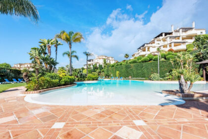 0bfb614f3f43f6dd52fa974c53d1a871 - 21