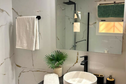 0c54a82507b3ec6183dcfb8e7757ac2a - 12