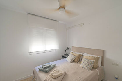 0c9f93a7915415f4157659d75a5d49ec - 7